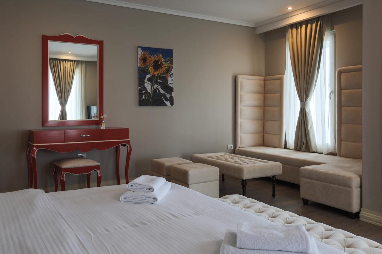 "L'Art De Vivre" Resort Korcza Zewnętrze zdjęcie