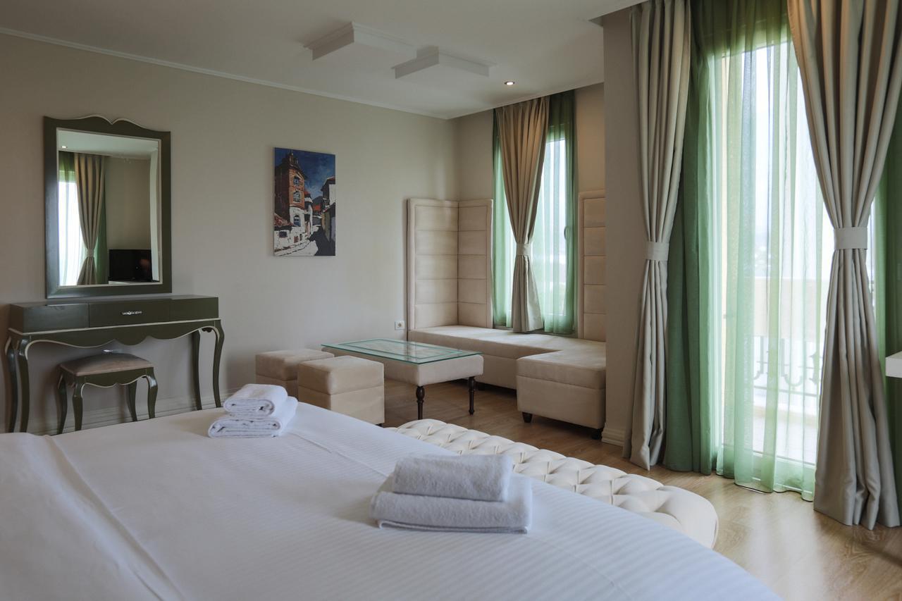 "L'Art De Vivre" Resort Korcza Zewnętrze zdjęcie