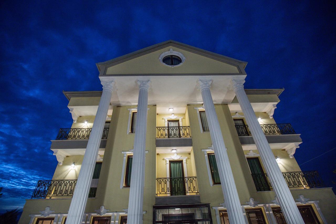 "L'Art De Vivre" Resort Korcza Zewnętrze zdjęcie