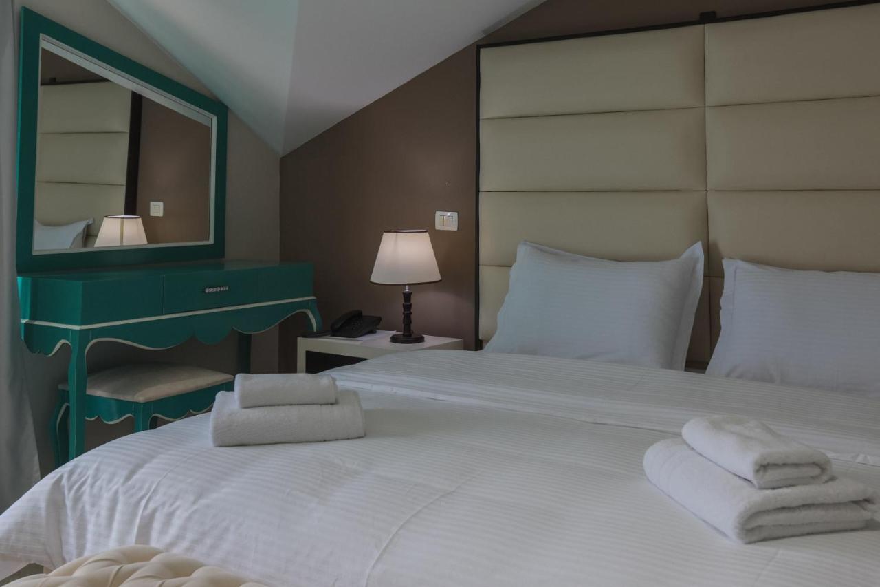 "L'Art De Vivre" Resort Korcza Zewnętrze zdjęcie
